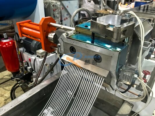 500 kg/h TPR TPE Linea di produzione di pelletizzazione di fili per raffreddamento ad acqua