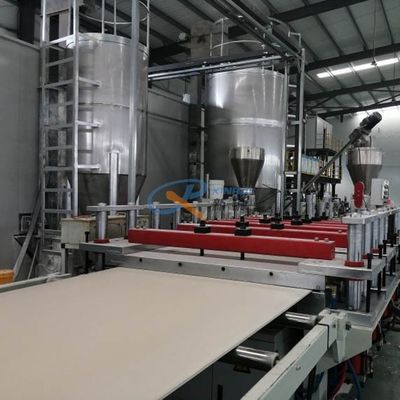 Linea di produzione del bordo della schiuma del PVC della mobilia 350kg/H WPC