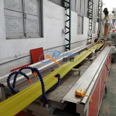 mattonelle di plastica molli del PVC di 150kg/H 400mm che fanno macchina